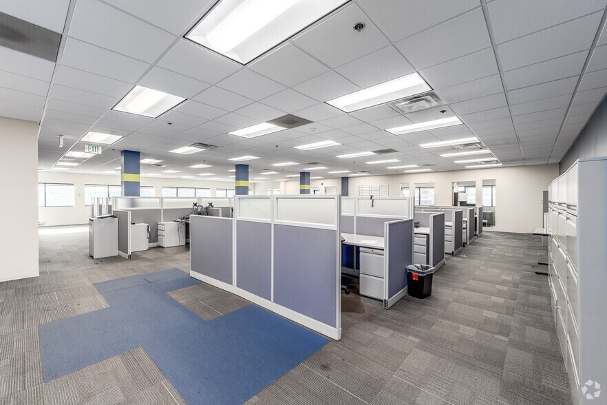 More Photos Of 8211 Town Center Dr, Nottingham Medical For Sale