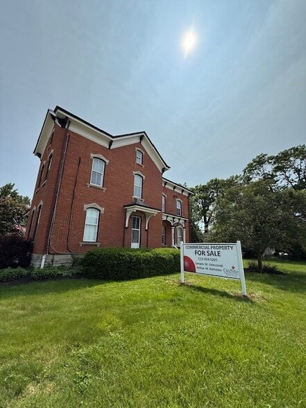 More Photos Of 5545 Madison Rd, Cincinnati Office For Sale