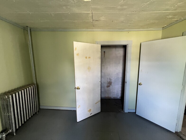 More Photos Of 271 Main St, Union Apartments For Sale