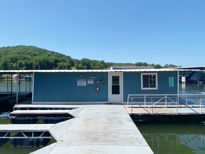 More Photos Of 256 Irish Hills Dr, Camdenton Hotel For Sale