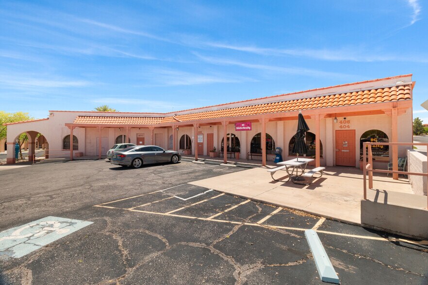 More Photos Of 400 Nevada Way, Boulder City General Retail For Sale