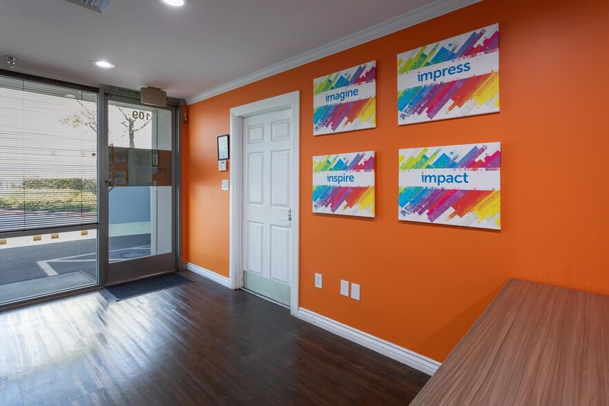 More Photos Of 15840 W Monte St, Sylmar Warehouse For Sale