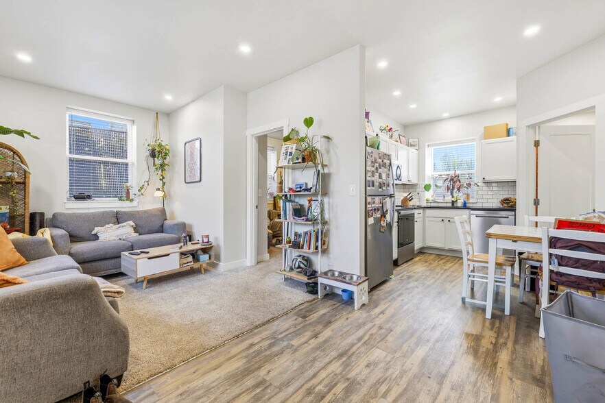More Photos Of 329 S 3rd Ave, Walla Walla Apartments For Sale