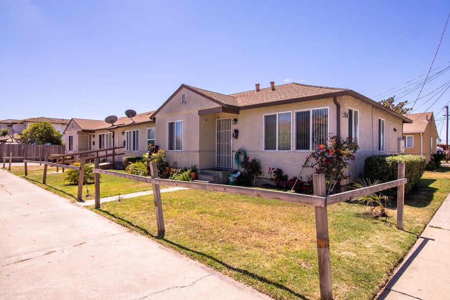 More Photos Of 390 Towt St, Salinas Apartments For Sale