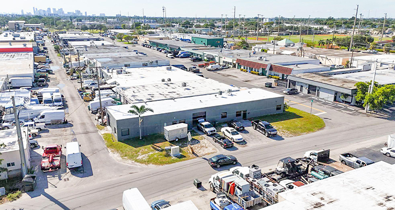 Primary Photo Of 560 NE 42nd St, Oakland Park Warehouse For Sale