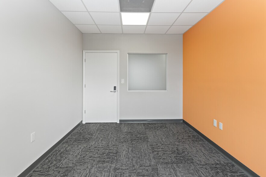 More Photos Of 4640 S University Dr, Davie Medical For Sale