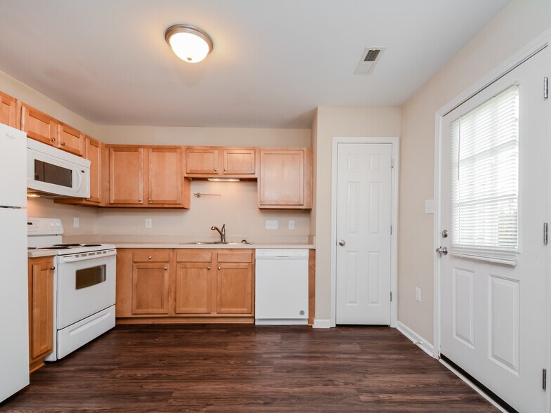 More Photos Of 15-103 Wolf Creek Ln, Lillington Apartments For Sale