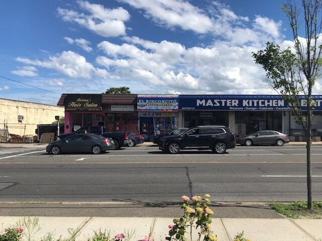 More Photos Of 73 High St, Hempstead Manufacturing For Sale