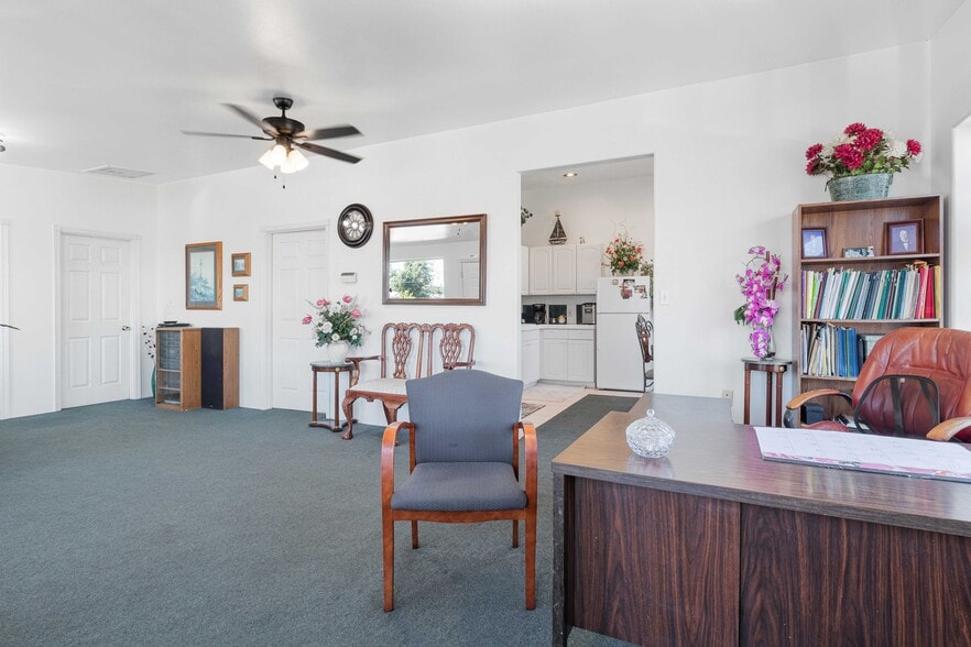 More Photos Of 3897 Main St, Springfield Auto Dealership For Sale