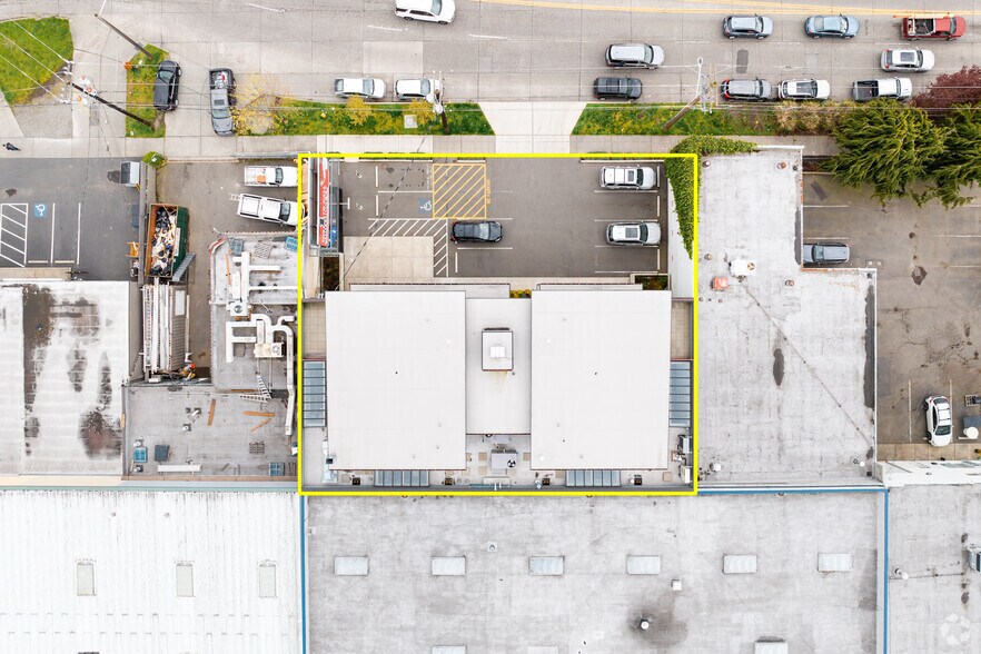 More Photos Of 928 NW Leary Way, Seattle Storefront Retail Residential For Sale