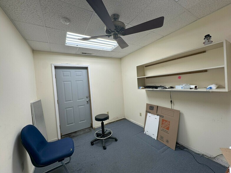 More Photos Of 106 Milford St, Salisbury Medical For Sale