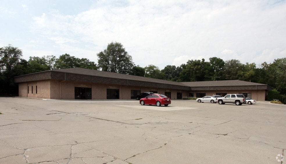 Primary Photo Of 1200 S Tillotson Overpass, Muncie Office For Lease