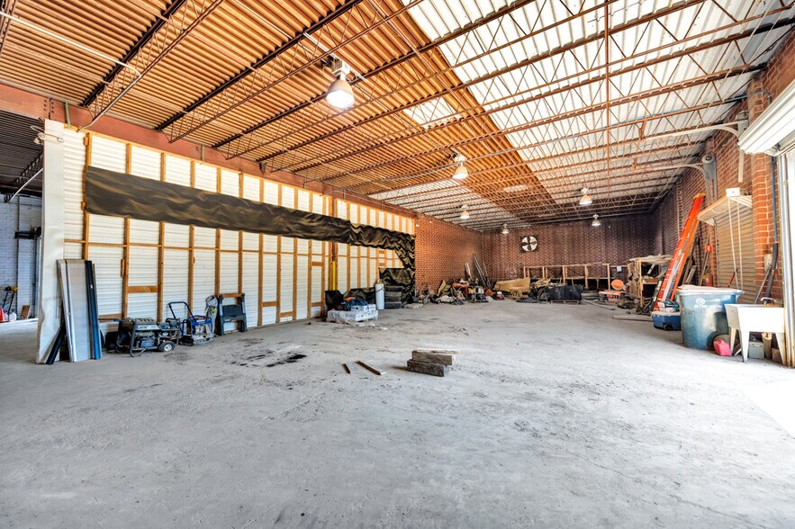 More Photos Of 363 Old Larkinsville Rd, Scottsboro Warehouse For Sale