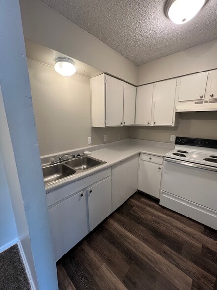 More Photos Of 511 Blake St, Texarkana Apartments For Sale