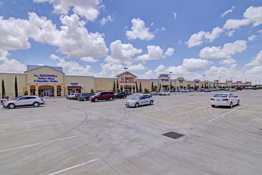 More Photos Of 24401-24811 Katy Fwy, Katy Unknown For Lease