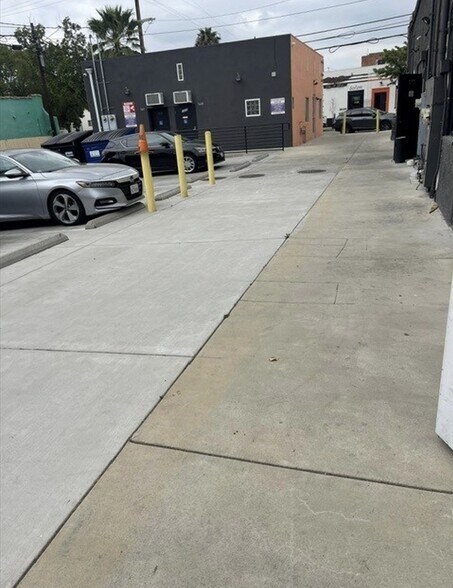 More Photos Of 3189 Glendale blvd, Los Angeles Storefront For Lease
