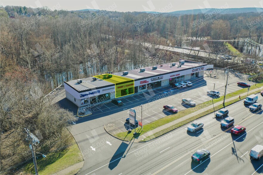 More Photos Of 77 Berlin Rd, Cromwell Unknown For Lease