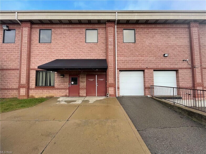 More Photos Of 100 Welday Ave, Steubenville Office For Lease