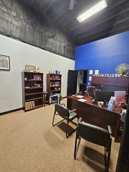 More Photos Of 220 W Broadway Ave, Enid Storefront For Sale