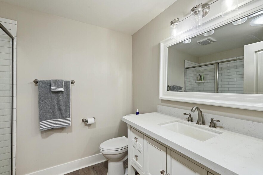 More Photos Of 595 E Augusta St, Woodbridge Apartments For Sale