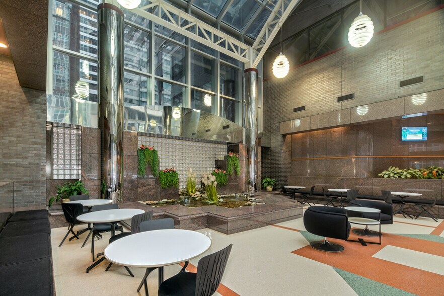 More Photos Of 1880 John F Kennedy Blvd, Philadelphia Medical For Lease