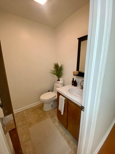 More Photos Of 1350 Chuck Dawley Blvd, Mount Pleasant Medical For Lease