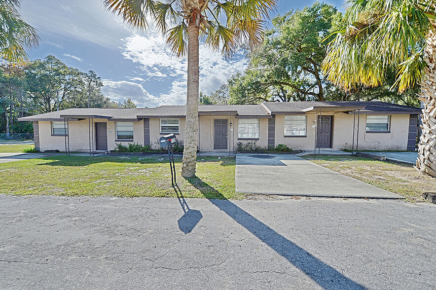 Primary Photo Of 1154 NE 1st St, Crystal River Apartments For Sale