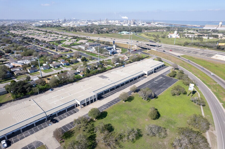 More Photos Of 2209 N Padre Island Dr, Corpus Christi Light Manufacturing For Lease