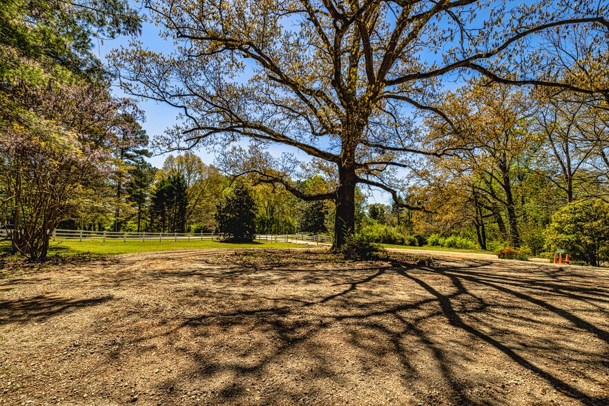 More Photos Of 1441 Welcome Rd, Newnan Land For Sale