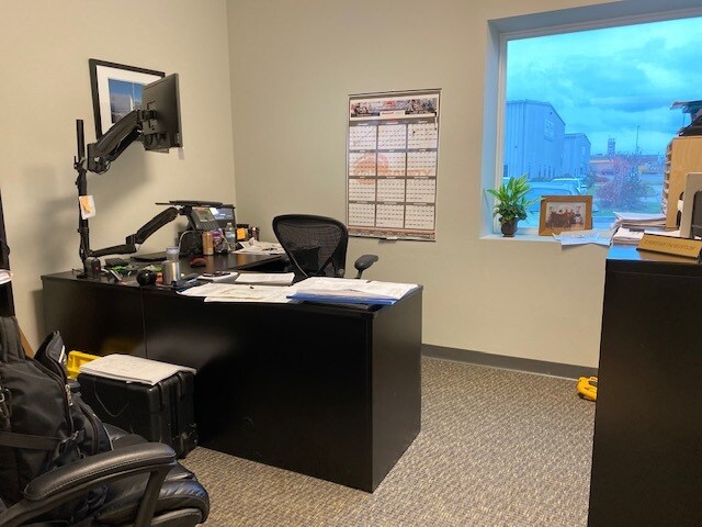 More Photos Of 7003 Highway 225, Deer Park Warehouse For Lease