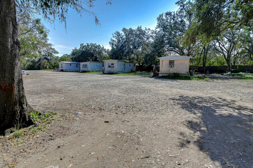 More Photos Of 425 18th St SE, Ruskin Manufactured Housing Mobile Home Park For Sale