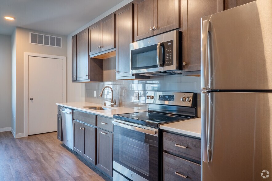 More Photos Of 203 E Main St, Waunakee Apartments For Lease