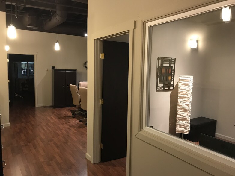 More Photos Of 125 E Main St, Monroe Storefront Retail Office For Sale