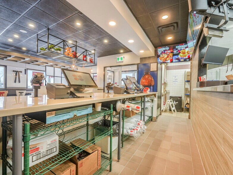 More Photos Of 51 Kaska Rd, Sherwood Park Fast Food For Sale