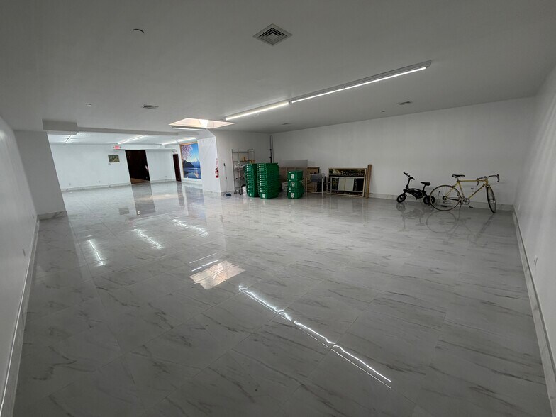 More Photos Of 32-16 137th St, Flushing Apartments For Sale