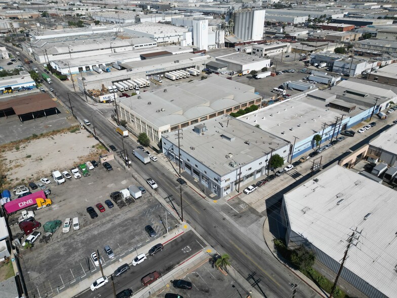 More Photos Of 4383 Fruitland Ave, Vernon Manufacturing For Sale