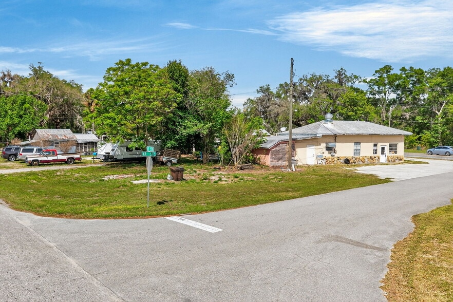 More Photos Of 800 S US 301, Sumterville Restaurant For Sale