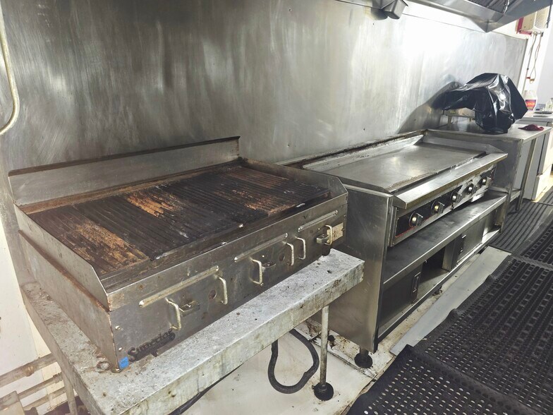 More Photos Of 401 Main St, Tarkio Restaurant For Sale