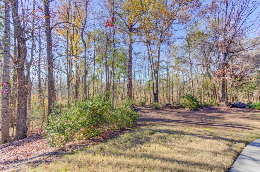 More Photos Of 401-413 Creekstone Rdg, Woodstock Office Residential For Sale