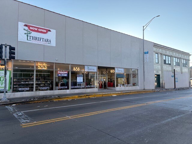 More Photos Of 13102 S Western Ave, Blue Island Apartments For Lease