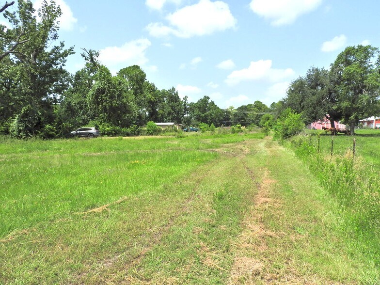 More Photos Of 6100 Stuebner Airline Rd, Houston Land For Sale