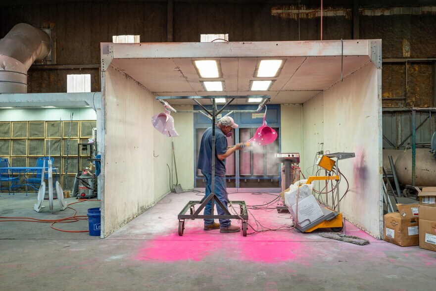 More Photos Of 1127 Siler Park Ln, Santa Fe Industrial For Sale