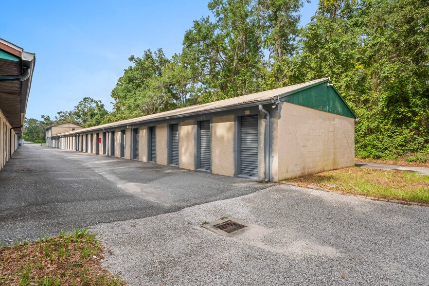 More Photos Of 16331 Cortez Blvd, Brooksville Self Storage For Sale