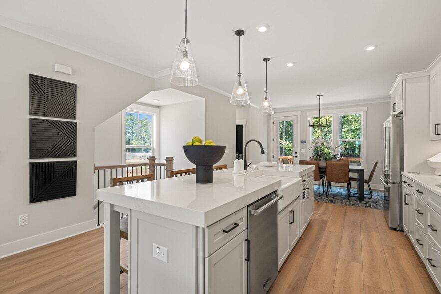 More Photos Of 7203 Plumleaf Rd, Raleigh Apartments For Sale