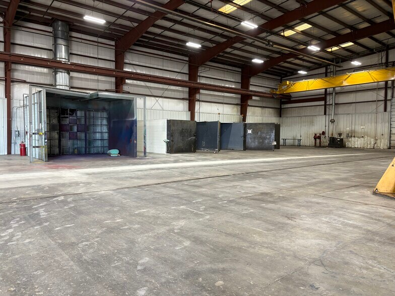 More Photos Of 8560 Delta Dr, Casper Warehouse For Lease
