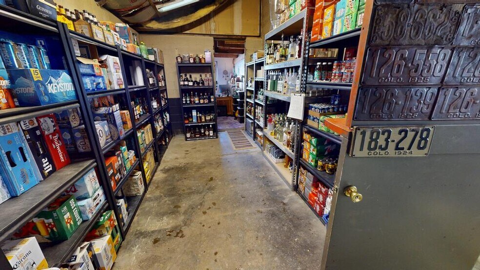 More Photos Of 173 S Gunnison Ave, Lake City Restaurant For Sale