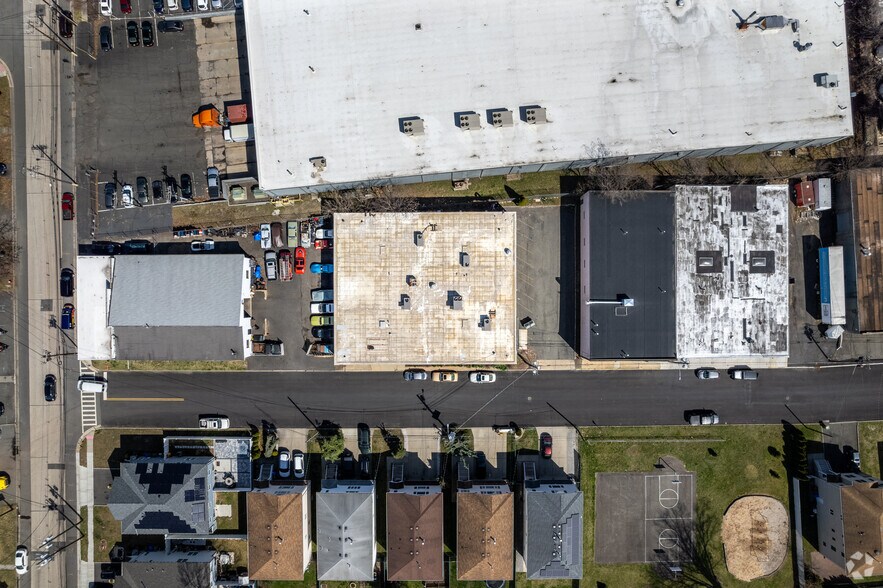 More Photos Of 230 Marion Ave, Linden Research And Development For Sale