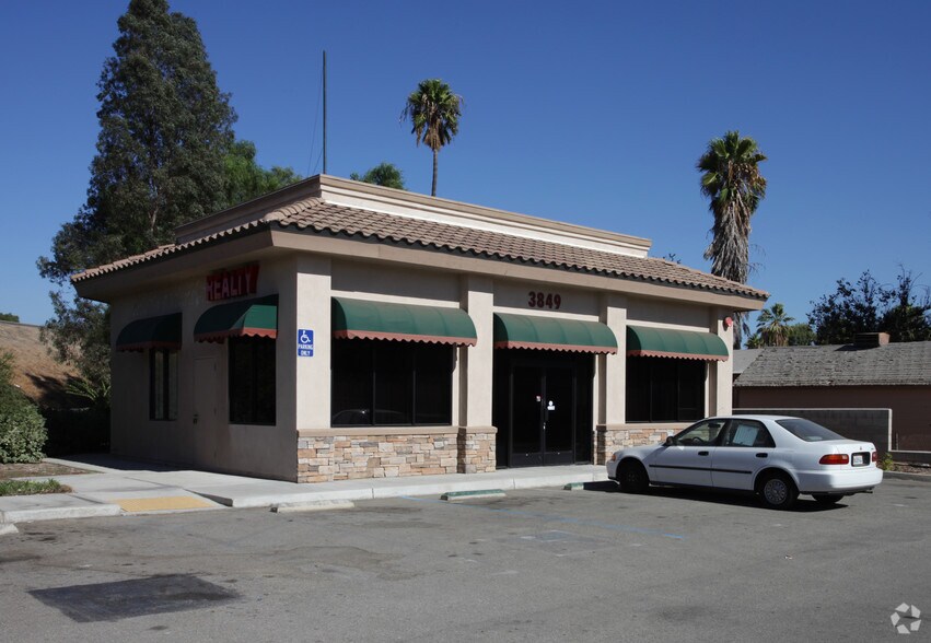 More Photos Of 3847 Pierce St, Riverside Unknown For Lease