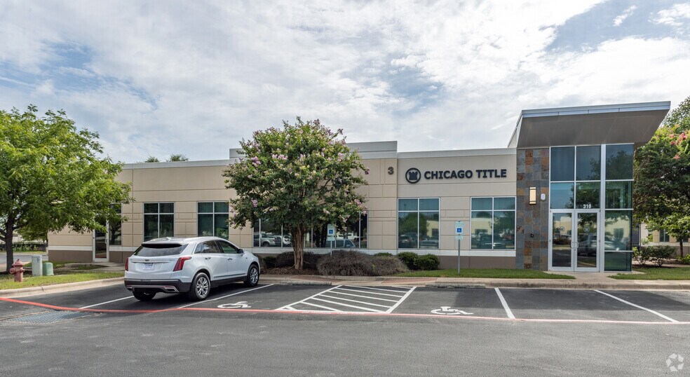 More Photos Of 2300 Greenhill Dr, Round Rock Office For Lease