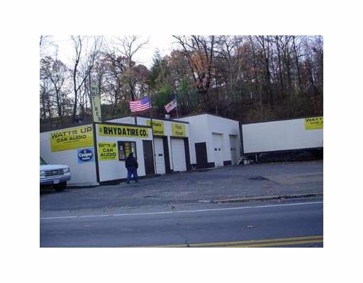 Primary Photo Of 199 Providence St, West Warwick Auto Repair For Sale